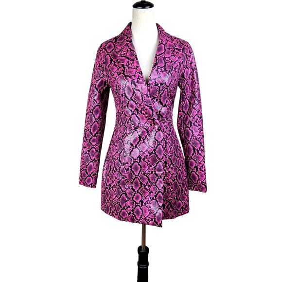 Superdown Womens Pink and Black Taraji Deep V Snakeskin Mini Blazer Dress - Picture 1 of 12